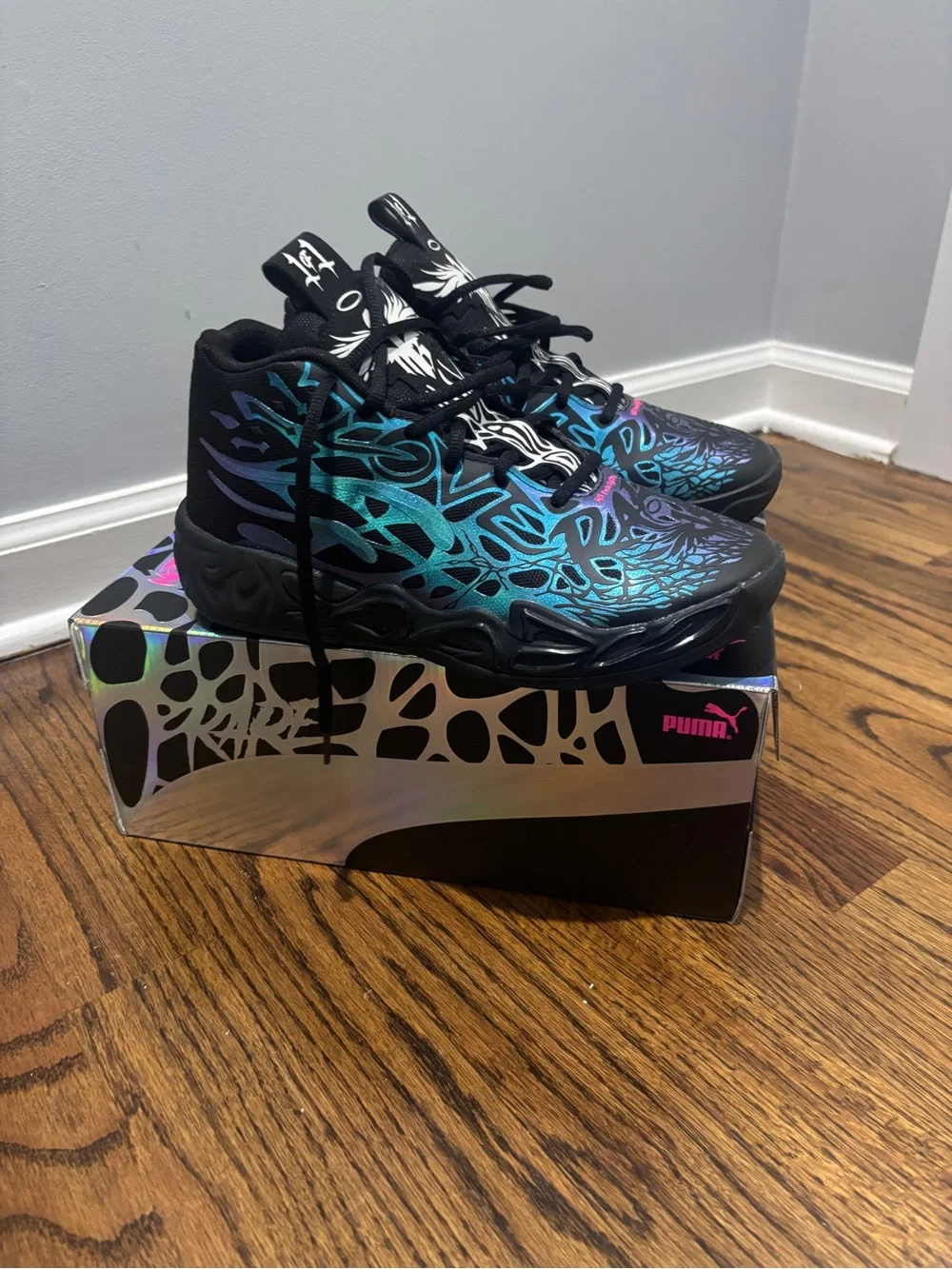 PUMA LaMelo Ball MB.O Basketball Shoes REFLECTIONS JR Boy's Size 5